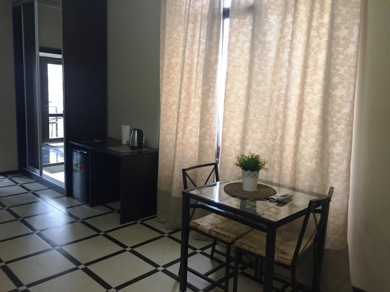 Hôtel Амир à Gagra Extérieur photo